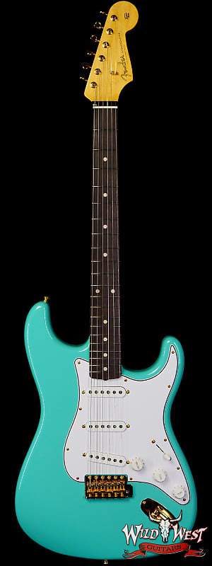 Fender Custom Shop Austin MacNutt Masterbuilt 1960 Stratocaster NOS Sea Foam Green с золотой фурнитурой Fender Custom Shop Austin MacNutt Masterbuilt 1960 Stratocaster NOS Sea Foam Green with Gold Hardware
Fender Custom Shop Austin MacNutt Masterbuilt 1960 Stratocaster NOS Sea Foam Green с золотой фурнитурой Fender Custom Shop Austin MacNutt Masterbuilt 1960 Stratocaster NOS Sea Foam Green with Gold Hardware
