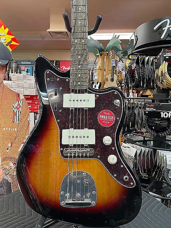 Squier Classic Vibe '60s Jazzmaster, накладка на гриф Laurel, 3 цвета Sunburst Classic Vibe '60s Jazzmaster, Laurel Fingerboard 3 Color Sunburst
Squier Classic Vibe '60s Jazzmaster, накладка на гриф Laurel, 3 цвета Sunburst Classic Vibe '60s Jazzmaster, Laurel Fingerboard 3 Color Sunburst