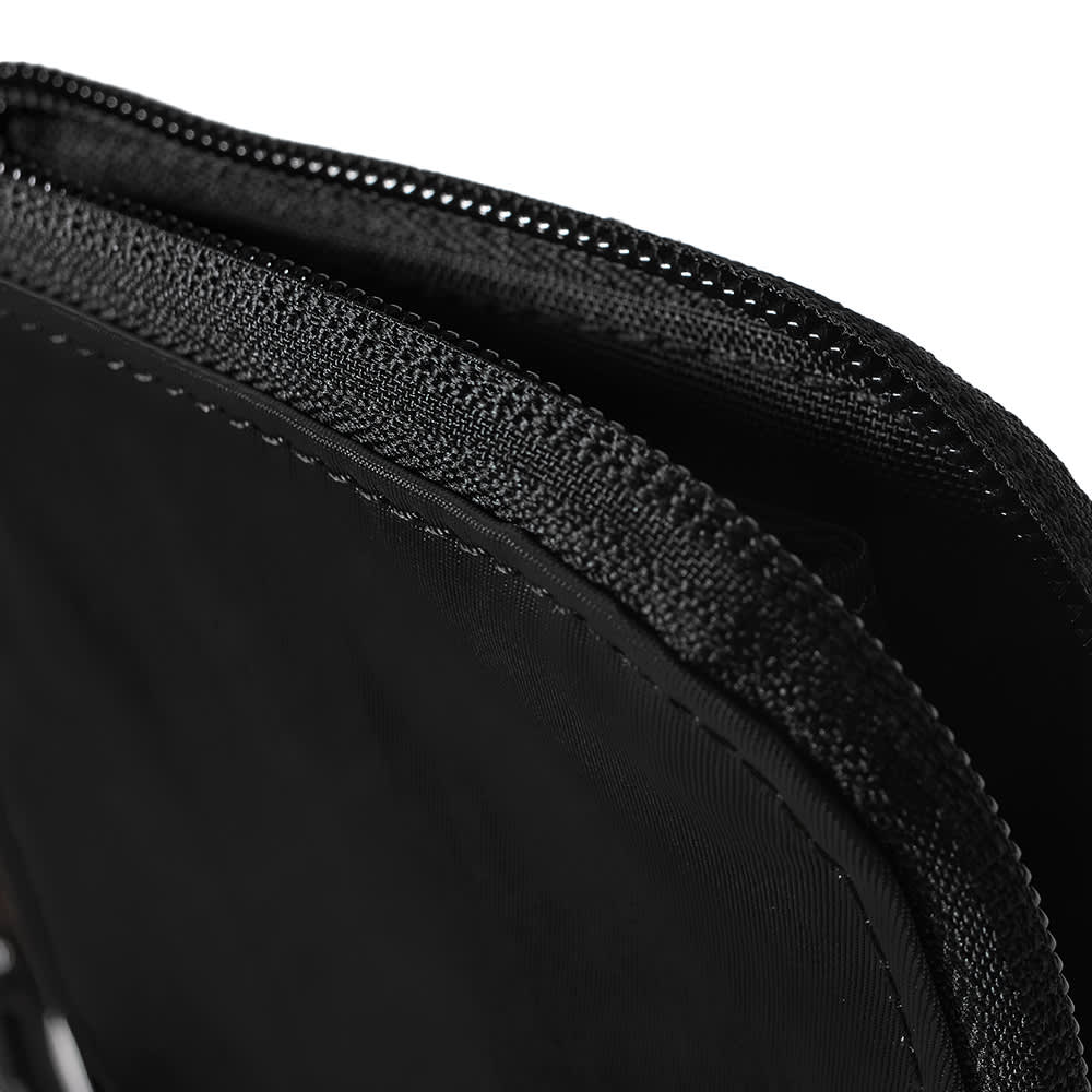 Бумажник APE Cordura из нейлона и саржи с ремешком на шнурке AAPE by A Bathing Ape
Бумажник APE Cordura из нейлона и саржи с ремешком на шнурке AAPE by A Bathing Ape