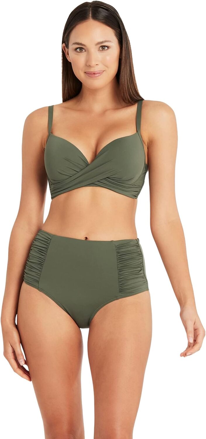 Купальник-брюки Essentials со сборками по бокам и высокой талией SEA LEVEL SWIM, хаки
Купальник-брюки Essentials со сборками по бокам и высокой талией SEA LEVEL SWIM, хаки
