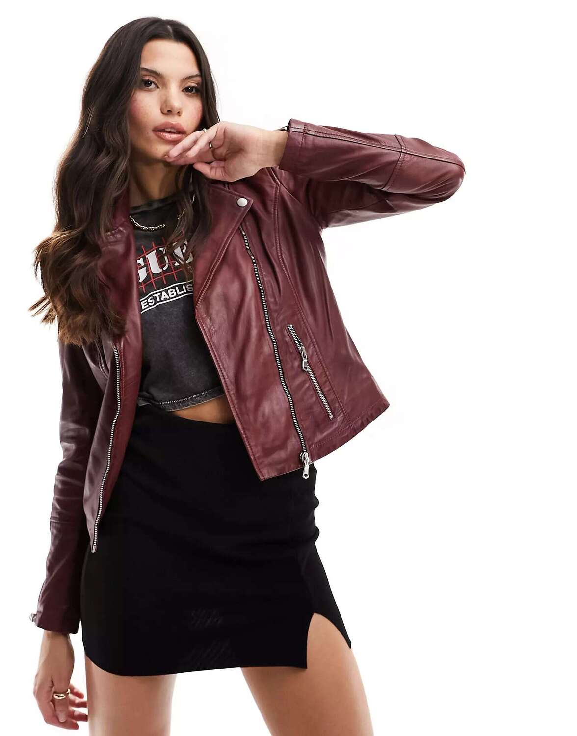 Красная кожаная косуха асимметричного кроя Barney's Originals Barneys Originals, Красный
Красная кожаная косуха асимметричного кроя Barney's Originals Barneys Originals, Красный
