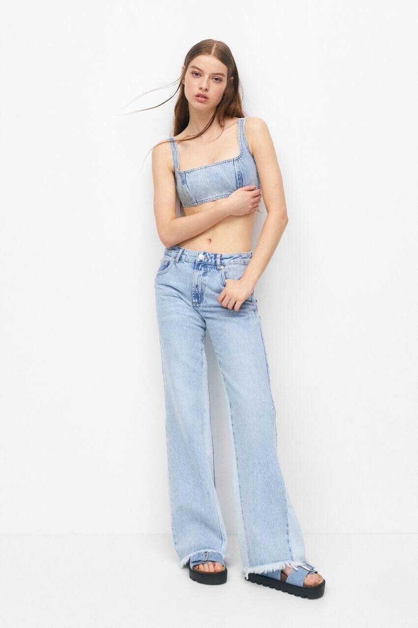 Расклешенные джинсы средней посадки с контрастными вставками Pull&Bear, бледно-голубой
Расклешенные джинсы средней посадки с контрастными вставками Pull&Bear, бледно-голубой
