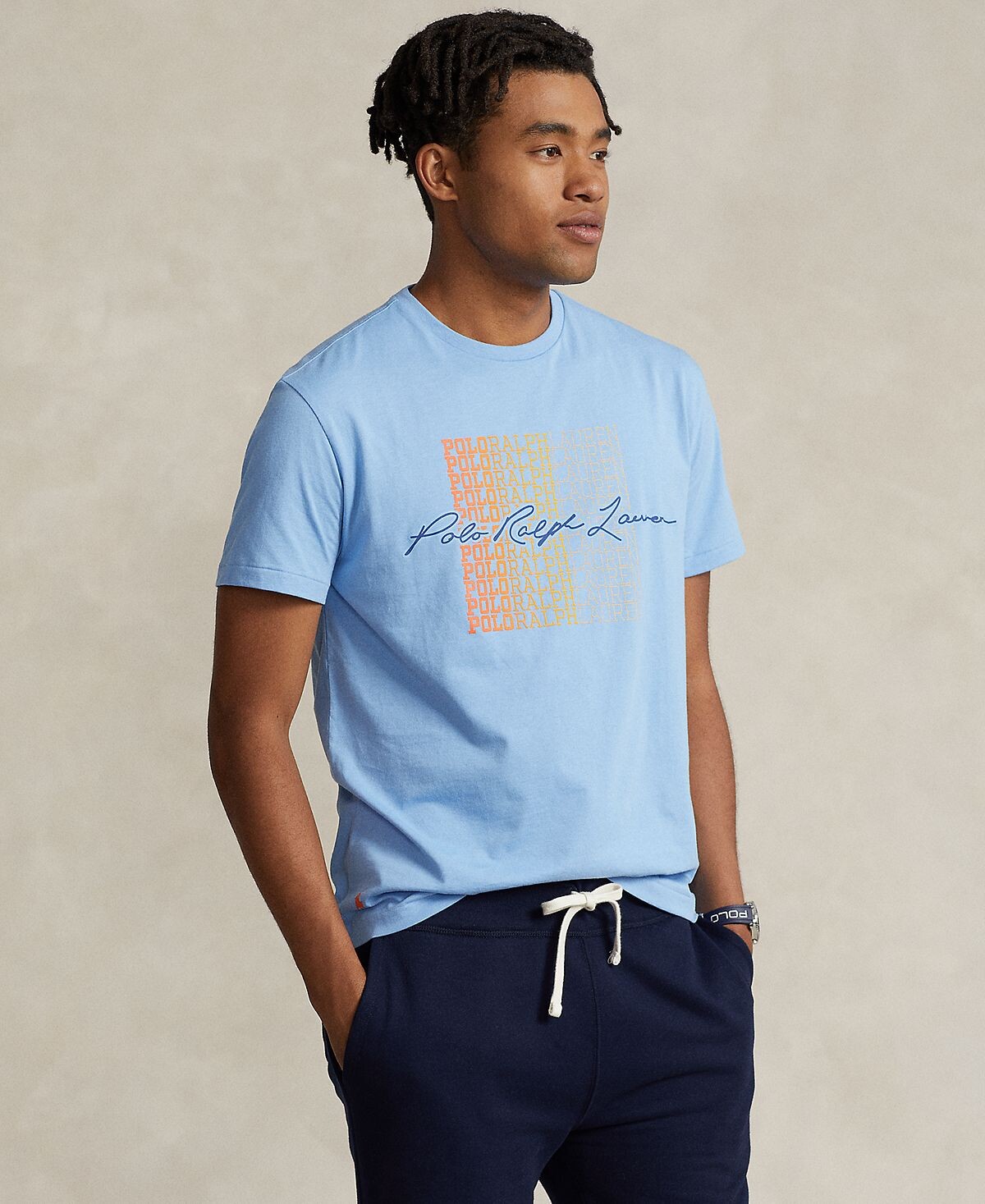 Мужская хлопковая трикотажная футболка классического кроя с логотипом Polo Ralph Lauren
Мужская хлопковая трикотажная футболка классического кроя с логотипом Polo Ralph Lauren