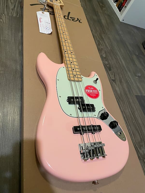 Пиджак Fender Player Mustang Bass с кленовым грифом 2020 — розовый Player Mustang Bass PJ with Maple Fretboard
Пиджак Fender Player Mustang Bass с кленовым грифом 2020 — розовый Player Mustang Bass PJ with Maple Fretboard