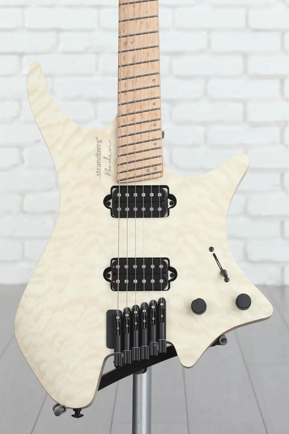 Электрогитара Strandberg Boden Original NX 6 - натуральный стеганый клен
Электрогитара Strandberg Boden Original NX 6 - натуральный стеганый клен