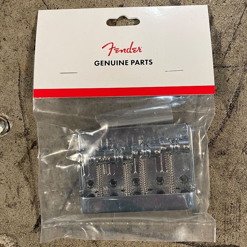 Бас-бридж Fender 0081460049 Hi-Mass с 5 монтажными отверстиями и верхней загрузкой, хром
Бас-бридж Fender 0081460049 Hi-Mass с 5 монтажными отверстиями и верхней загрузкой, хром