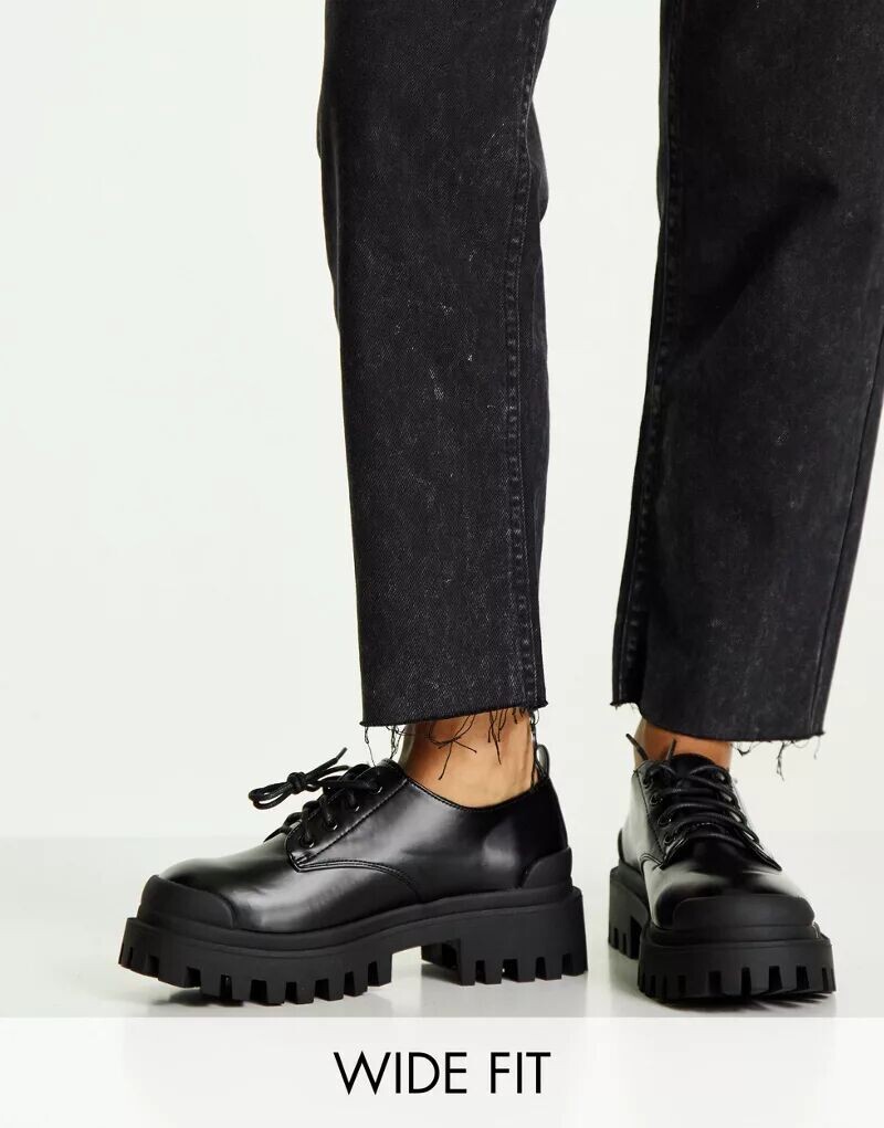 Черные туфли на плоской подошве со шнуровкой ASOS Wide Fit Mayan, на толстой подошве, широкий крой
Черные туфли на плоской подошве со шнуровкой ASOS Wide Fit Mayan, на толстой подошве, широкий крой
