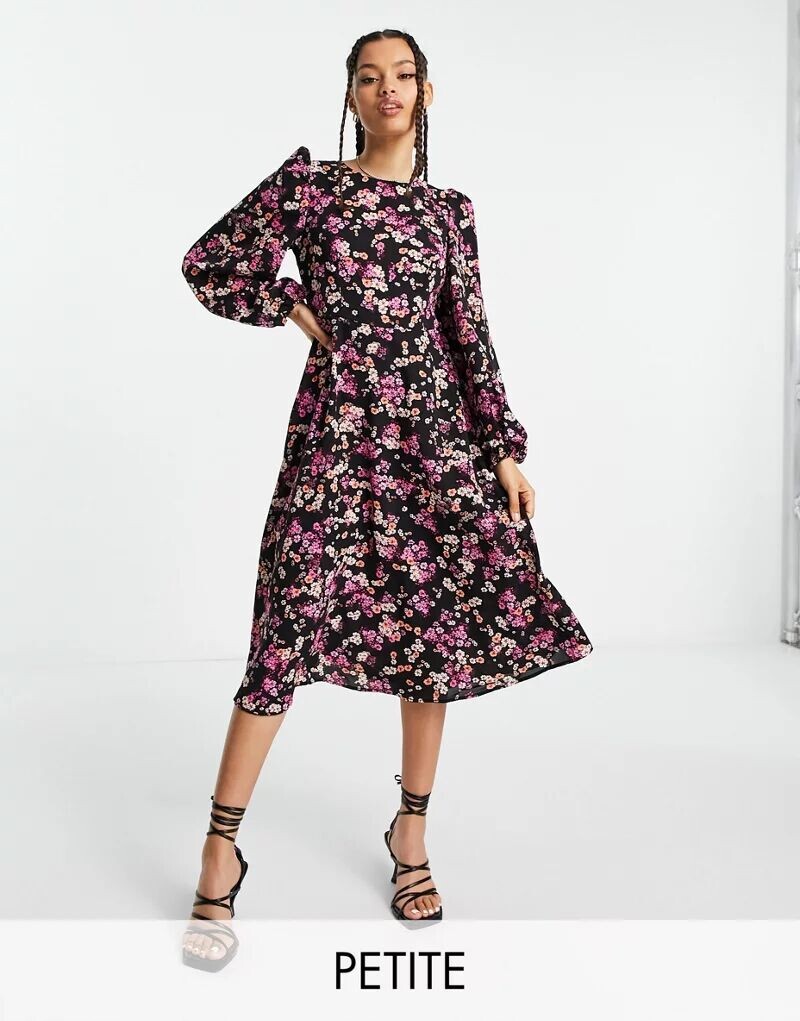 Эксклюзивное платье миди Vero Moda Petite с объемными рукавами и цветочным принтом
Эксклюзивное платье миди Vero Moda Petite с объемными рукавами и цветочным принтом