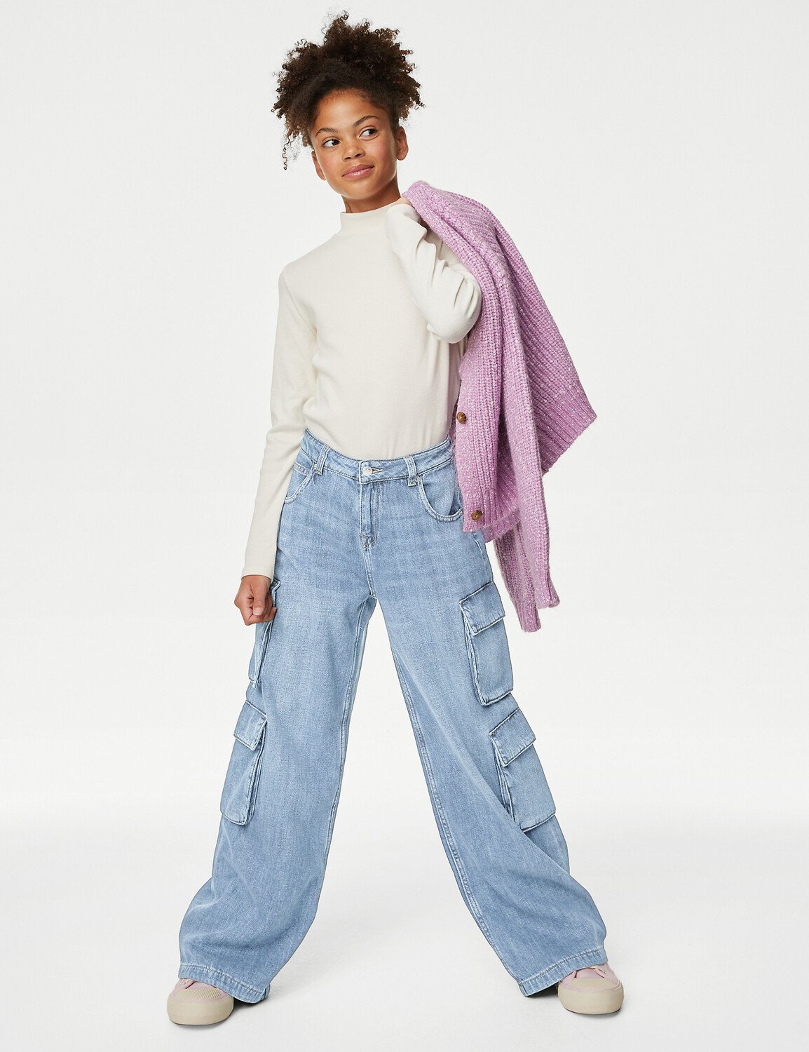 Джинсы-карго из денима Baggy с низкой посадкой в стиле 90-х (6–16 лет) Marks & Spencer
Джинсы-карго из денима Baggy с низкой посадкой в стиле 90-х (6–16 лет) Marks & Spencer