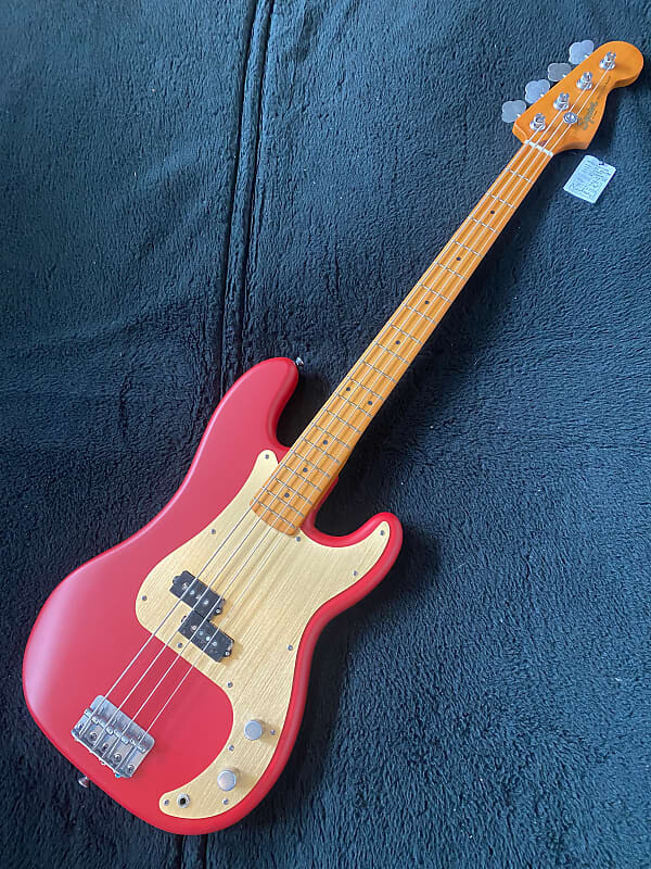 Squier 40th Anniversary Vintage Edition Precision Bass Satin Dakota Red #ISSD22002009 (8 фунтов, 3,3 унции)
Squier 40th Anniversary Vintage Edition Precision Bass Satin Dakota Red #ISSD22002009 (8 фунтов, 3,3 унции)