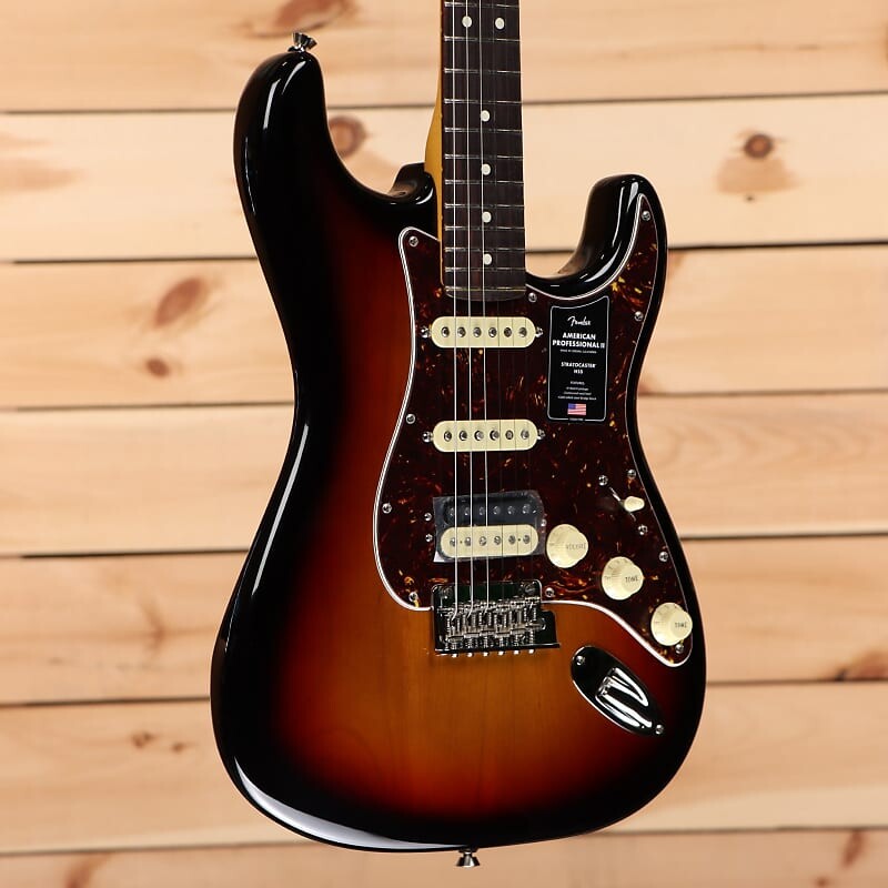 Fender American Professional II Stratocaster HSS — 3 цвета Sunburst — US22176052
Fender American Professional II Stratocaster HSS — 3 цвета Sunburst — US22176052
