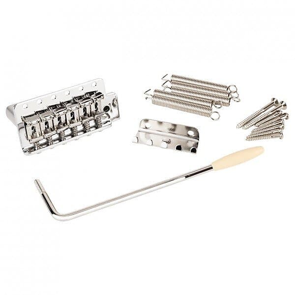 Fender VINTAGE/NRROW STRAT TREMOLO СБОРКА, ХРОМ VINTAGE/NARROW STRAT TREMOLO ASSEMBLY, CHROME
Fender VINTAGE/NRROW STRAT TREMOLO СБОРКА, ХРОМ VINTAGE/NARROW STRAT TREMOLO ASSEMBLY, CHROME