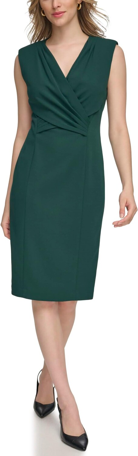 Платье Scuba Crepe V-Neck Short Sheath with Front Fold Detail Calvin Klein, цвет Malachite
Платье Scuba Crepe V-Neck Short Sheath with Front Fold Detail Calvin Klein, цвет Malachite