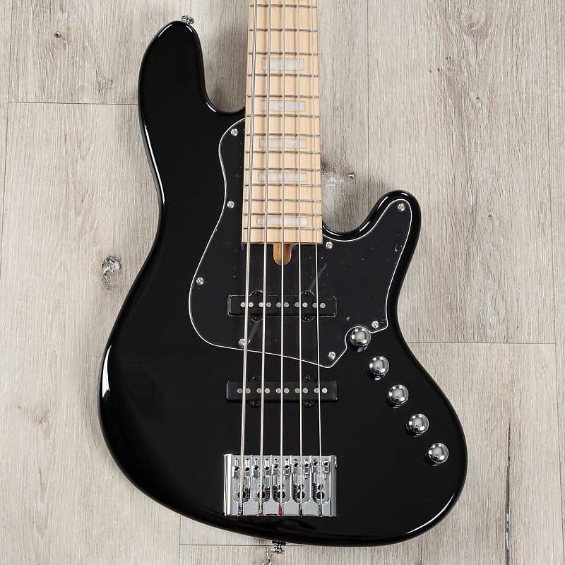 Басс гитара Cort Elrick NJS 5 New Jazz Standard 5-String Bass, Bartolini Preamp, Maple Fretboard, Black
Басс гитара Cort Elrick NJS 5 New Jazz Standard 5-String Bass, Bartolini Preamp, Maple Fretboard, Black