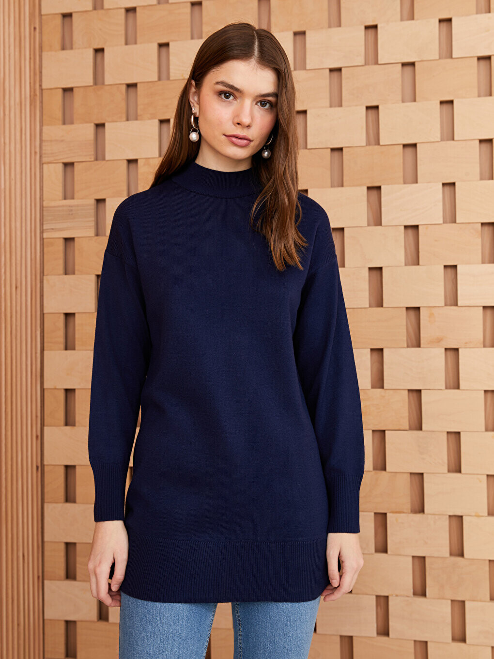 Полуводолазка, однотонная женская трикотажная туника с длинными рукавами LCW Modest, индиго
Полуводолазка, однотонная женская трикотажная туника с длинными рукавами LCW Modest, индиго