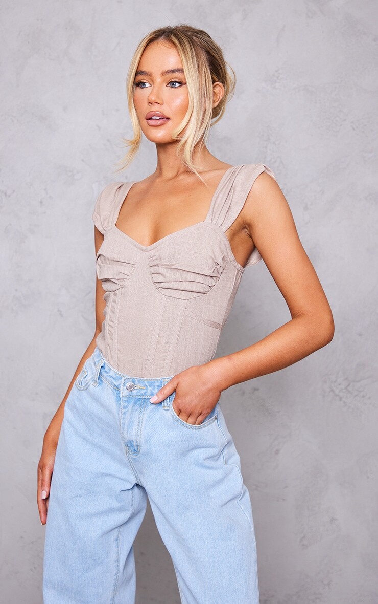 PrettyLittleThing Серо-коричневый льняной эффект, боди с корсетом и лифом с драпировкой и бюстом
PrettyLittleThing Серо-коричневый льняной эффект, боди с корсетом и лифом с драпировкой и бюстом