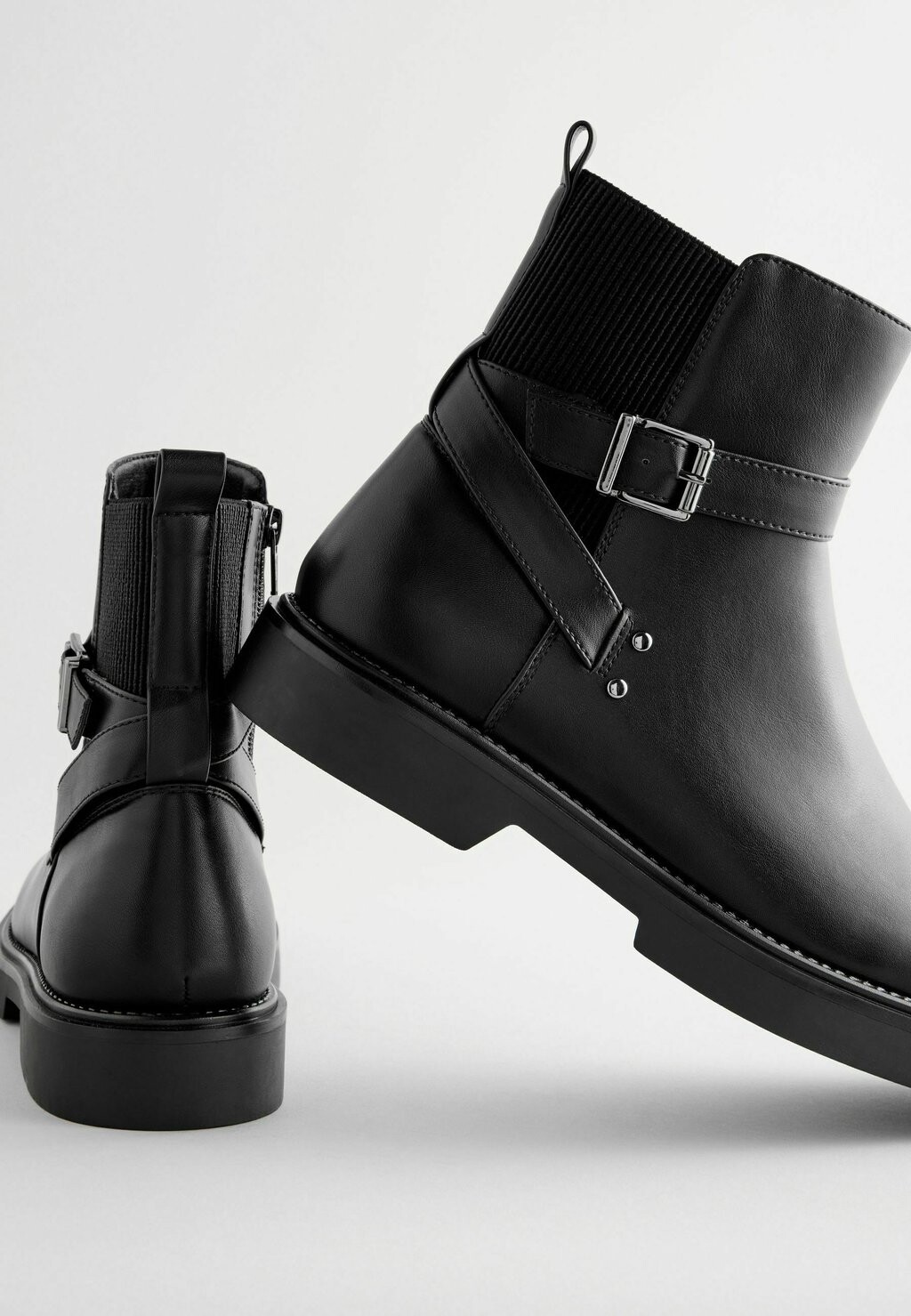 Ковбойские/байкерские ботинки по щиколотку FOREVER COMFORT CHELSEA BUCKLE Next, цвет Mottled Anthracite
Ковбойские/байкерские ботинки по щиколотку FOREVER COMFORT CHELSEA BUCKLE Next, цвет Mottled Anthracite