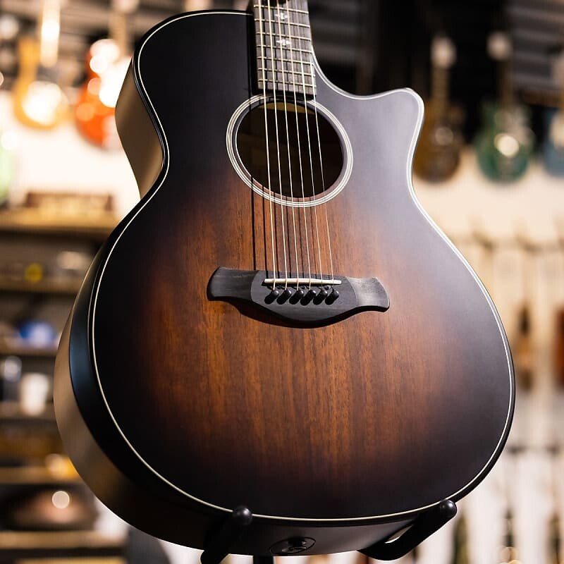 Taylor Builder's Edition 324ce V-Class Grand Auditorium Acoustic/Electric с роскошным жестким корпусом
Taylor Builder's Edition 324ce V-Class Grand Auditorium Acoustic/Electric с роскошным жестким корпусом