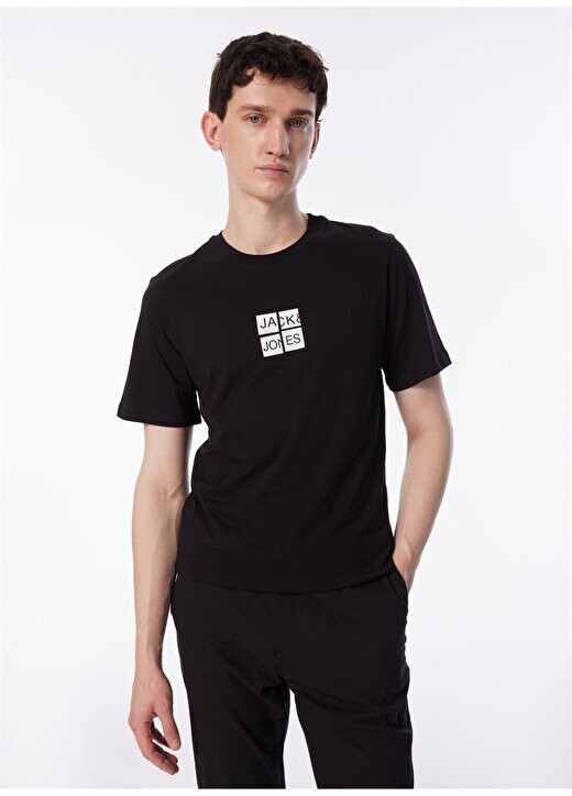 Черная мужская футболка с круглым вырезом JCOJAVION TEE SS CREW NECK EXC Jack & Jones, черный
Черная мужская футболка с круглым вырезом JCOJAVION TEE SS CREW NECK EXC Jack & Jones, черный