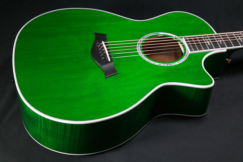 Акустическая гитара Taylor Special Edition 614ce - Super Limited - Trans Green 050 IN STOCK NOW
Акустическая гитара Taylor Special Edition 614ce - Super Limited - Trans Green 050 IN STOCK NOW