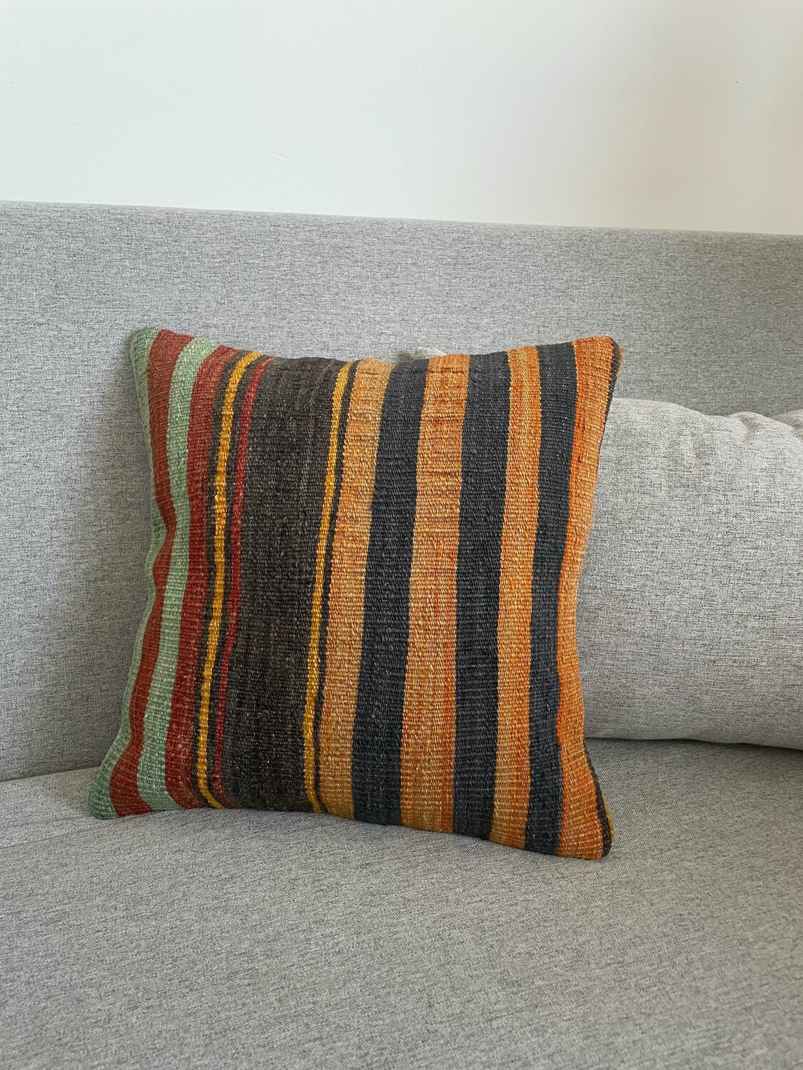 Подушка Kilim, винтажная подушка Kilim, переработанная подушка в стиле бохо, домашний декор, уличный декор для сада, гостиной, подарок для тестя, уникальный подарок для дома
Подушка Kilim, винтажная подушка Kilim, переработанная подушка в стиле бохо, домашний декор, уличный декор для сада, гостиной, подарок для тестя, уникальный подарок для дома