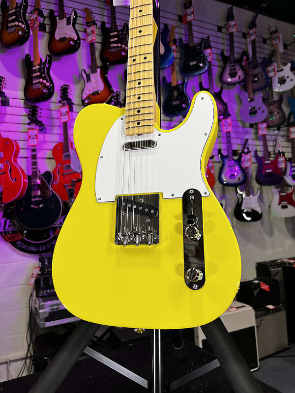 Электрогитара Fender Made in Japan Limited International Color Telecaster Electric Guitar - Monaco Yellow Authorized Dealer Free Ship! 664
Электрогитара Fender Made in Japan Limited International Color Telecaster Electric Guitar - Monaco Yellow Authorized Dealer Free Ship! 664