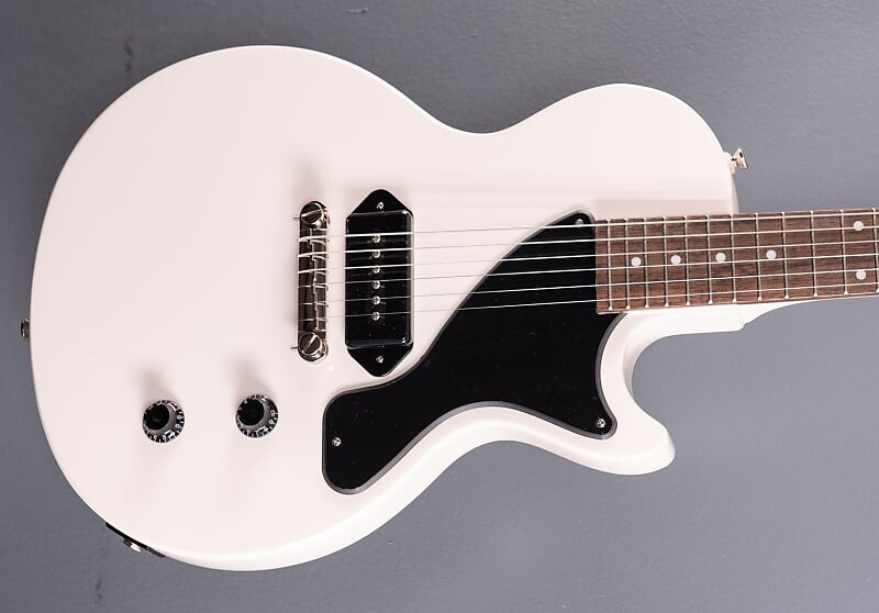 Billie Joe Armstrong Les Paul Junior - классический белый Epiphone Billie Joe Les Paul Junior -
Billie Joe Armstrong Les Paul Junior - классический белый Epiphone Billie Joe Les Paul Junior -
