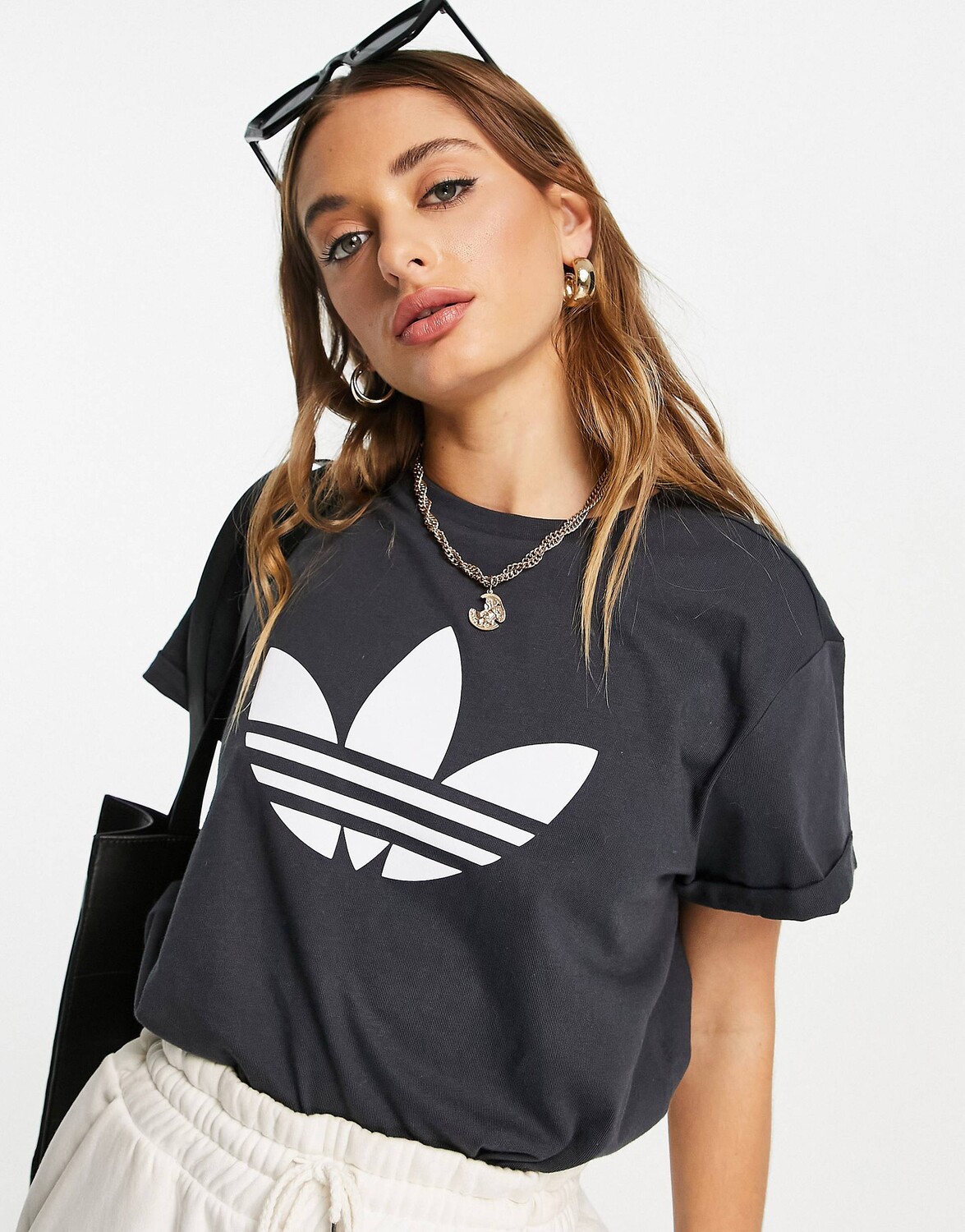 Черная футболка с длинными рукавами и трилистником adidas Originals '80's Aerobic'
Черная футболка с длинными рукавами и трилистником adidas Originals '80's Aerobic'