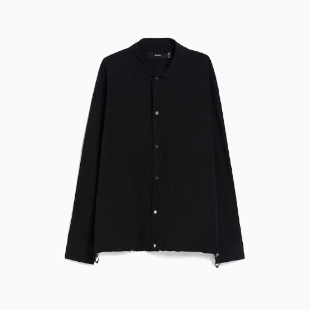 Рубашка с длинными рукавами оверсайз Bershka Long Sleeve Technical Parachute, черный
Рубашка с длинными рукавами оверсайз Bershka Long Sleeve Technical Parachute, черный