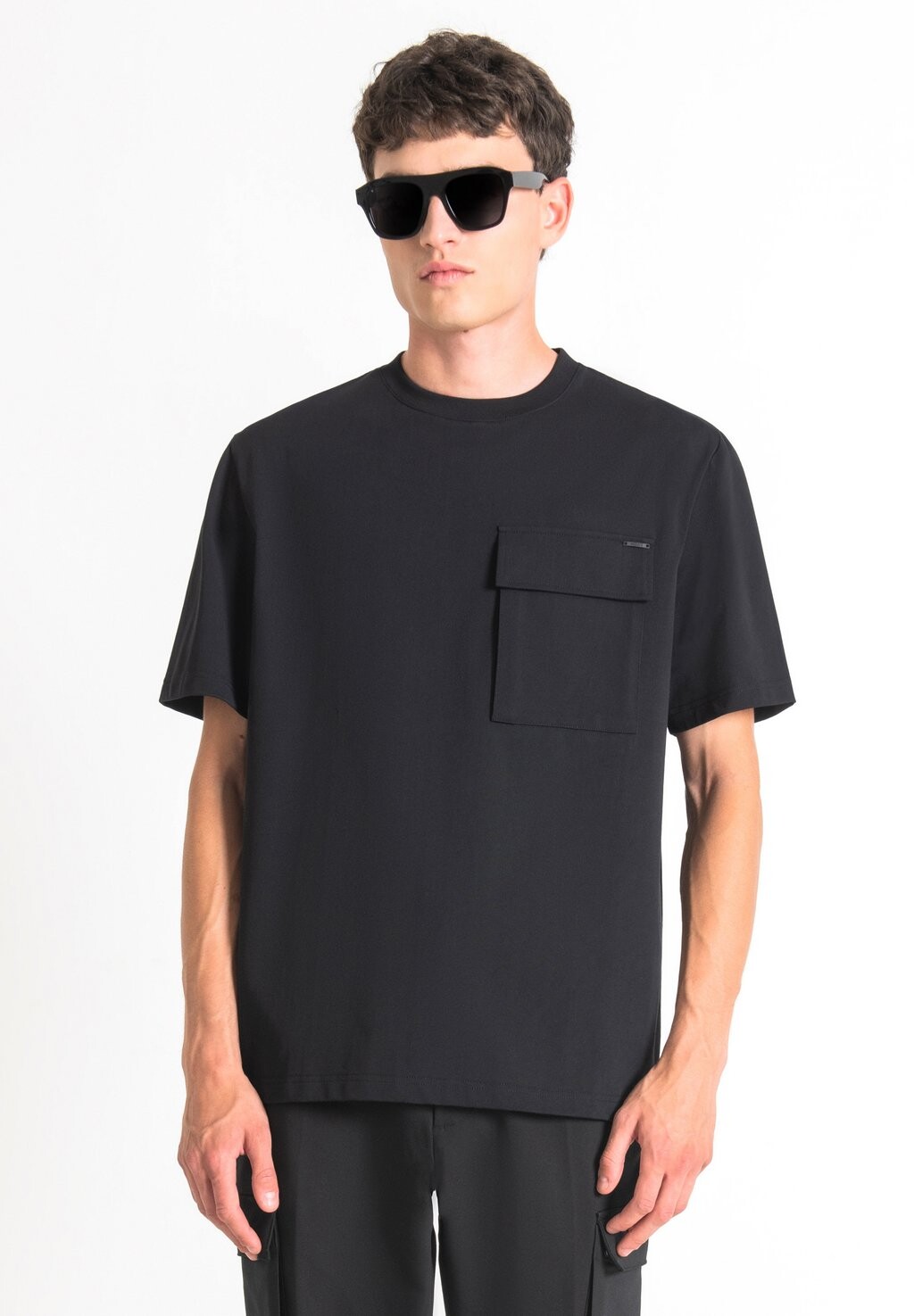 Футболка с принтом Oversized T-Shirt With Heart Side Pocket Antony Morato, черный
Футболка с принтом Oversized T-Shirt With Heart Side Pocket Antony Morato, черный
