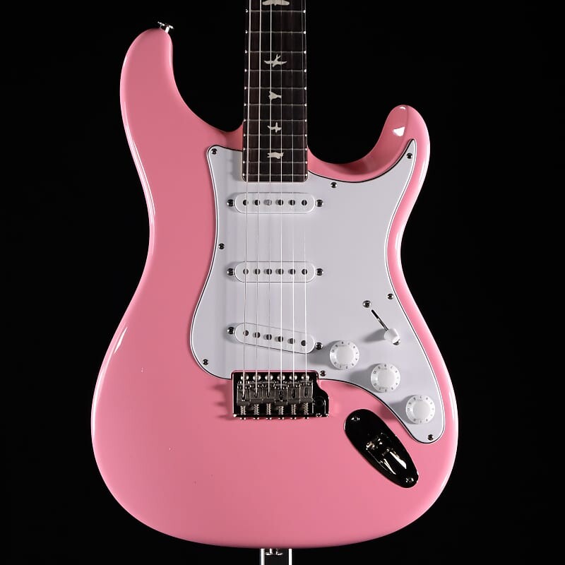 Электрогитара PRS Silver Sky - Roxy Pink с палисандровой накладкой Silver Sky Electric Guitar
Электрогитара PRS Silver Sky - Roxy Pink с палисандровой накладкой Silver Sky Electric Guitar
