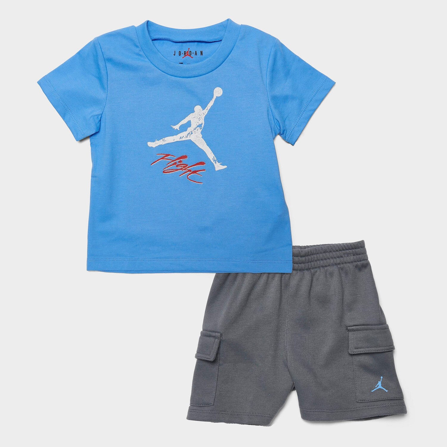 Комплект из футболки и шорт-карго Jordan Jumpman Flight для младенцев Nike, синий
Комплект из футболки и шорт-карго Jordan Jumpman Flight для младенцев Nike, синий