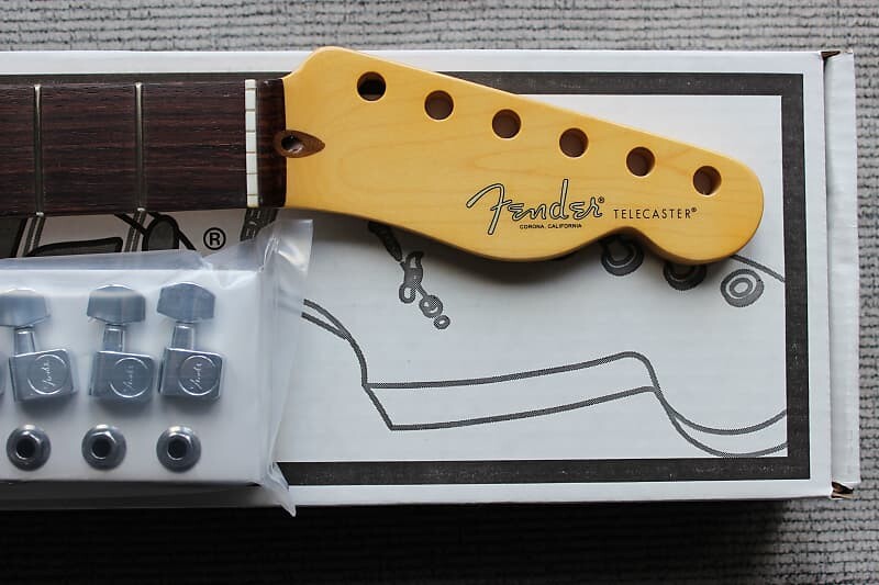 Гриф Fender American Professional II Telecaster с колками, 22 лада RW #374 099-3940-921 American Professional II Telecaster Neck
Гриф Fender American Professional II Telecaster с колками, 22 лада RW #374 099-3940-921 American Professional II Telecaster Neck