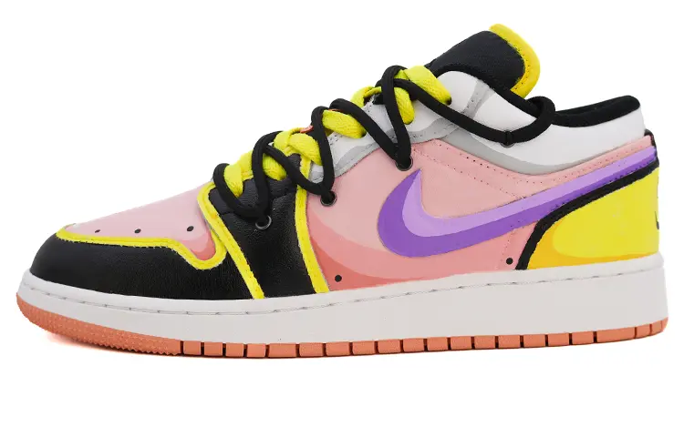 Кроссовки Air Jordan 1 Vintage Basketball Shoes Women's Low-top Black, желтый/розовый/черный
Кроссовки Air Jordan 1 Vintage Basketball Shoes Women's Low-top Black, желтый/розовый/черный