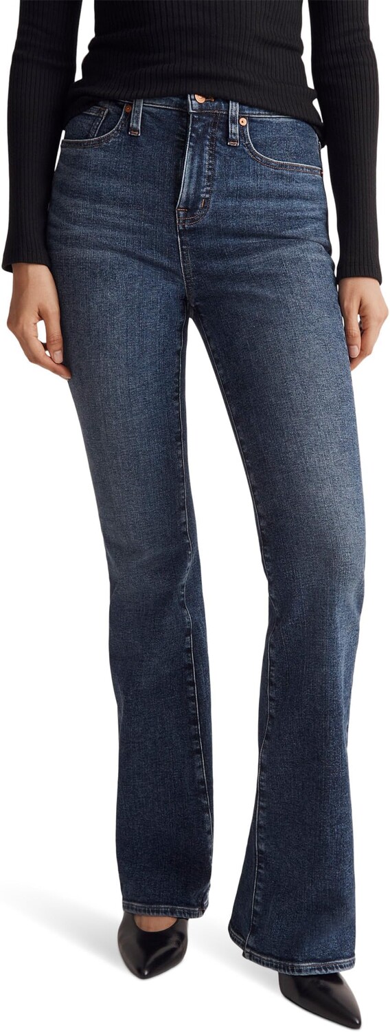 Джинсы Skinny Flare Jeans in Alvord Wash: Instacozy Edition Madewell, цвет Alvord
Джинсы Skinny Flare Jeans in Alvord Wash: Instacozy Edition Madewell, цвет Alvord