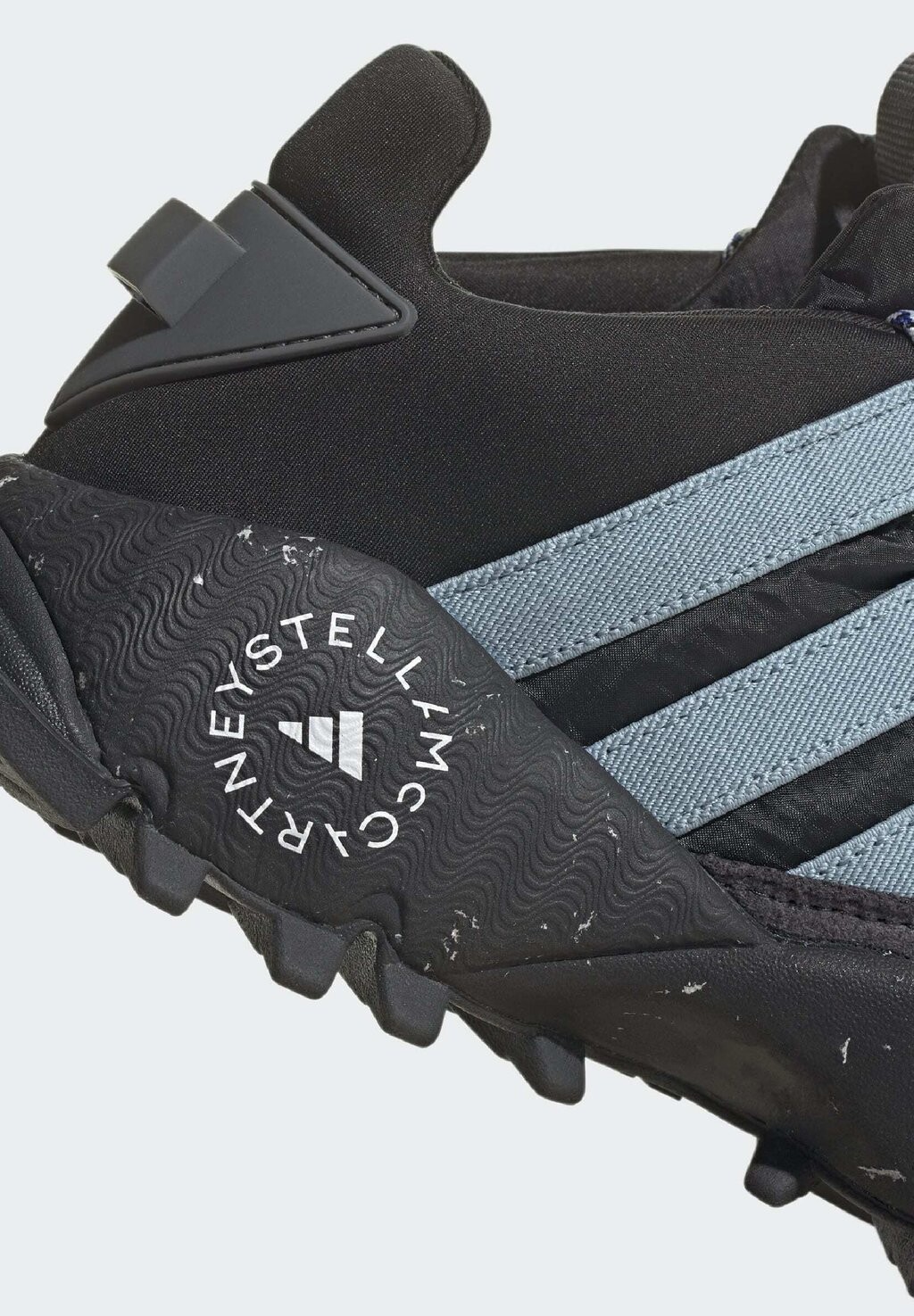 Кроссовки Seeulater adidas by Stella McCartney, основной черный, универсальный серый, синий высокого разрешения
Кроссовки Seeulater adidas by Stella McCartney, основной черный, универсальный серый, синий высокого разрешения