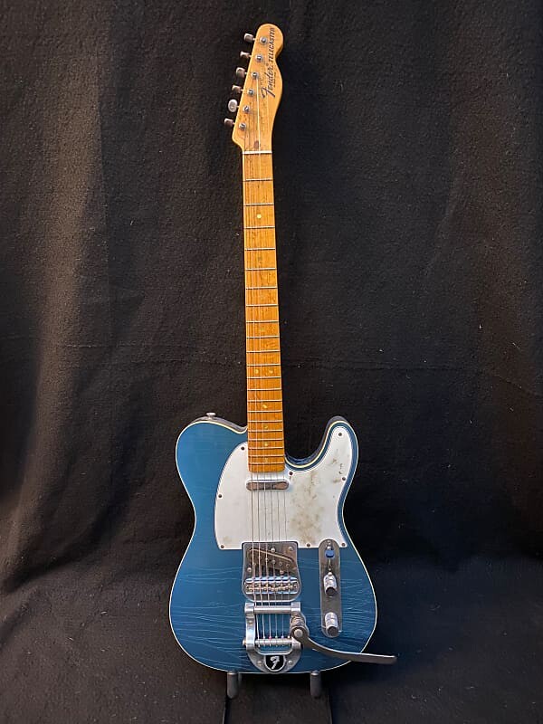 Fender Custom Shop One-Off Telecaster 67 Reissue 2014 Nitro Bigsby Guitar Custom Shop Telecaster 67 Reissue
Fender Custom Shop One-Off Telecaster 67 Reissue 2014 Nitro Bigsby Guitar Custom Shop Telecaster 67 Reissue