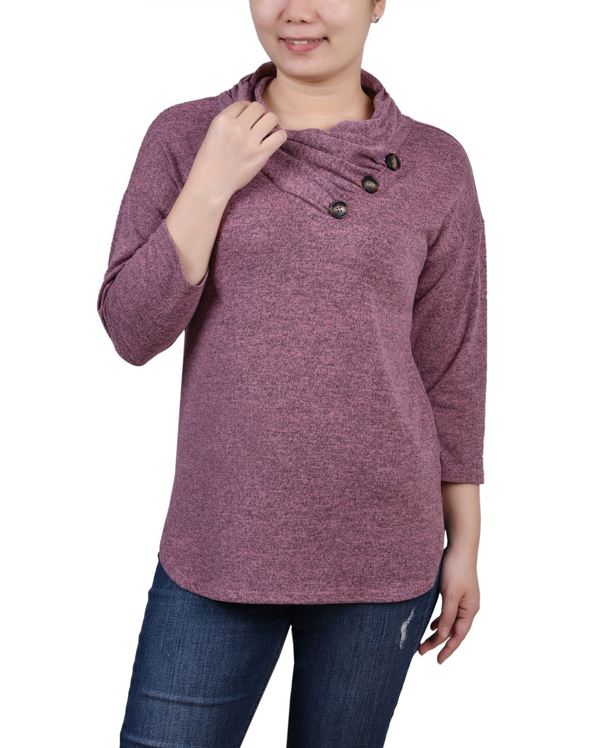 Топ petite с перекрестным вырезом и воротником-хомутом с рукавами 3/4 NY Collection
Топ petite с перекрестным вырезом и воротником-хомутом с рукавами 3/4 NY Collection