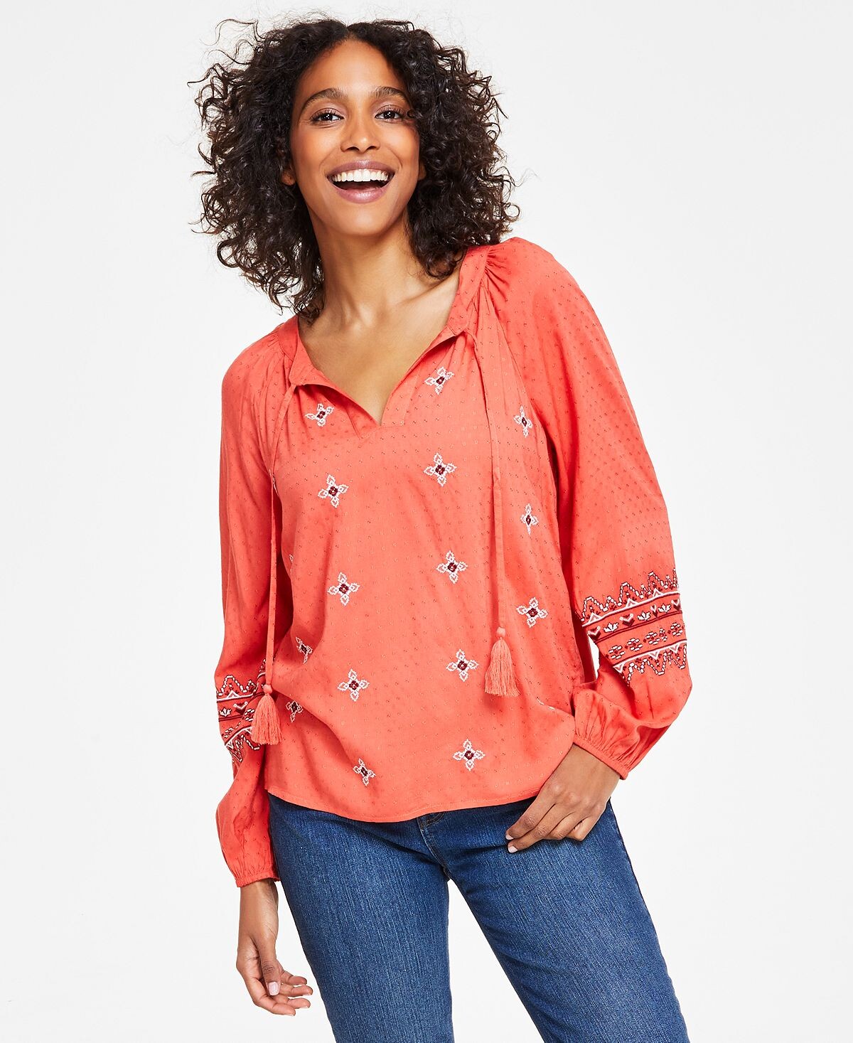 Миниатюрный топ в крестьянском стиле с вышивкой, созданный для macy's Style & Co, мульти
Миниатюрный топ в крестьянском стиле с вышивкой, созданный для macy's Style & Co, мульти