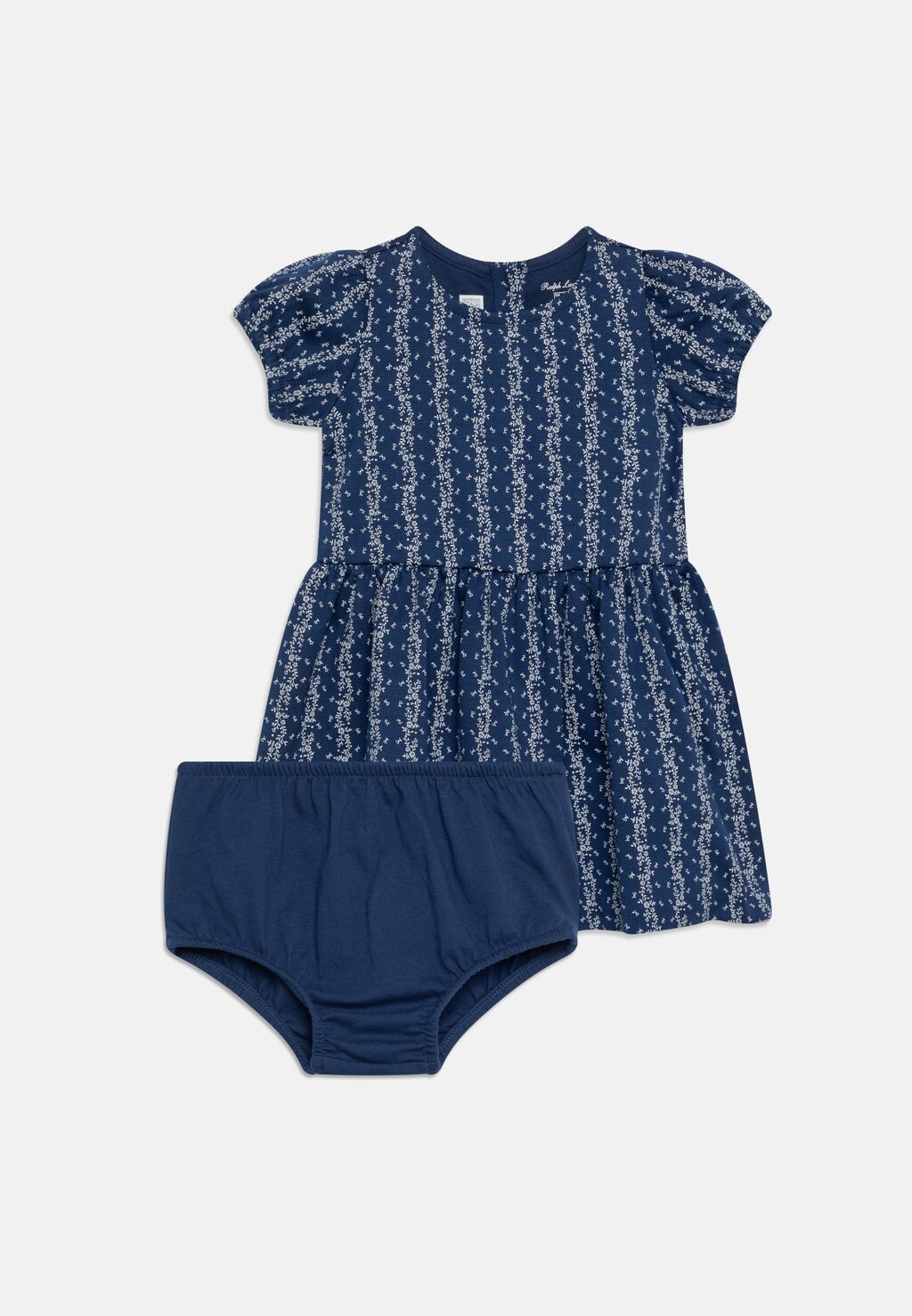 Коктейльное/праздничное платье BABY PONTE DRESSES DAY DRESS Polo Ralph Lauren, цвет dark blue
Коктейльное/праздничное платье BABY PONTE DRESSES DAY DRESS Polo Ralph Lauren, цвет dark blue