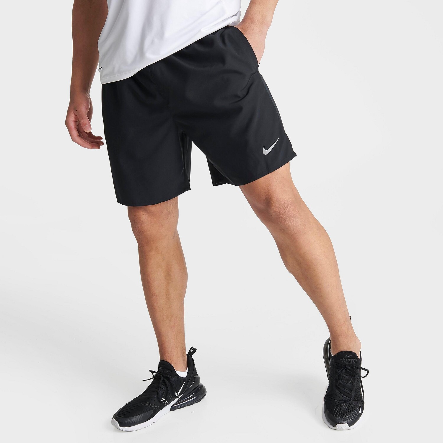 Мужские беговые шорты Nike Dri-FIT Challenger с короткой подкладкой 7 дюймов, черный
Мужские беговые шорты Nike Dri-FIT Challenger с короткой подкладкой 7 дюймов, черный