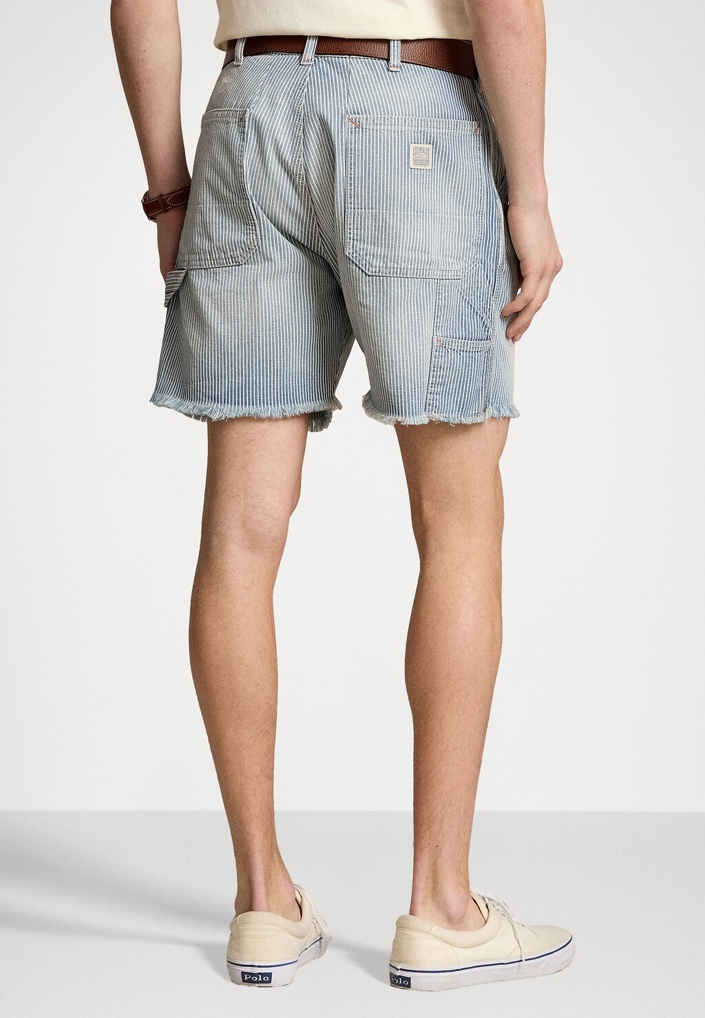 Джинсовые шорты 14 CM RELAXED FIT CARPENTER SHORT Ralph Lauren, светло-голубой деним
Джинсовые шорты 14 CM RELAXED FIT CARPENTER SHORT Ralph Lauren, светло-голубой деним