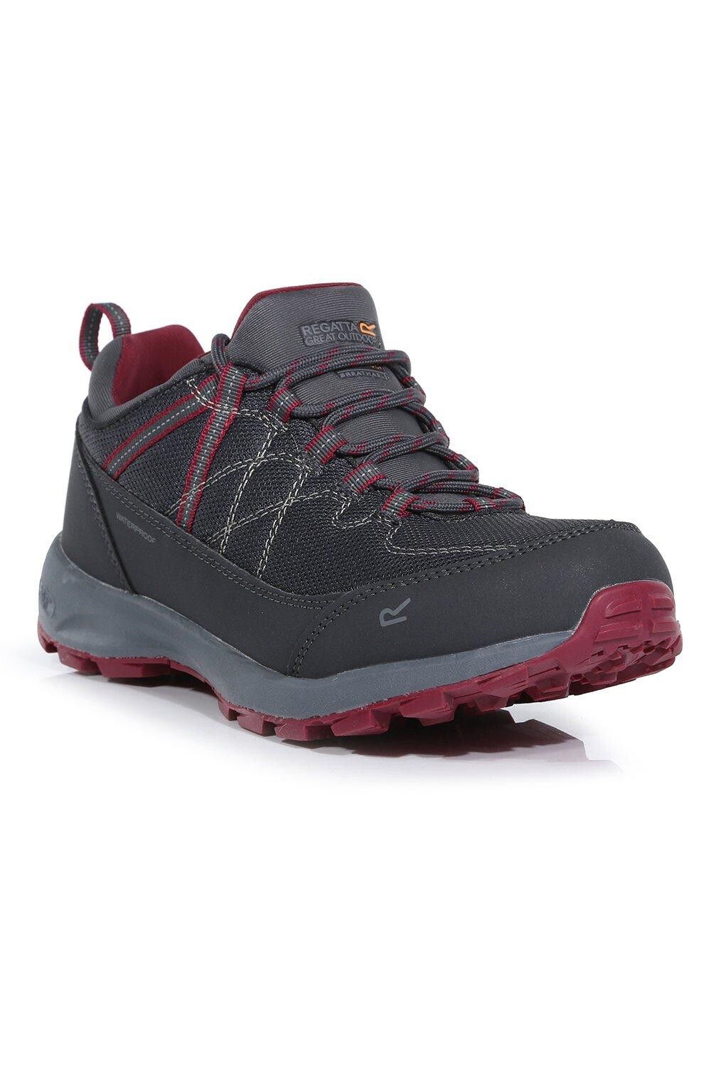 Кроссовки 'Lady Samaris Lite' Waterproof ISOTEX Low Walking Shoes Regatta, серый
Кроссовки 'Lady Samaris Lite' Waterproof ISOTEX Low Walking Shoes Regatta, серый