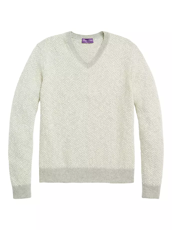 Кашемировый свитер с V-образным вырезом и узором «елочка» Ralph Lauren Purple Label, серый
Кашемировый свитер с V-образным вырезом и узором «елочка» Ralph Lauren Purple Label, серый