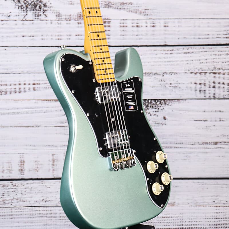 Fender American Professional II Tele Deluxe | Кленовый гриф | Мистик Серф Грин American Professional II Tele Deluxe | Maple Neck |
Fender American Professional II Tele Deluxe | Кленовый гриф | Мистик Серф Грин American Professional II Tele Deluxe | Maple Neck |