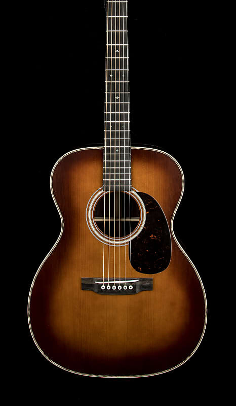 Martin Custom Shop 000-28 1937 (Ambertone) #73038 с заводской гарантией и футляром!
Martin Custom Shop 000-28 1937 (Ambertone) #73038 с заводской гарантией и футляром!