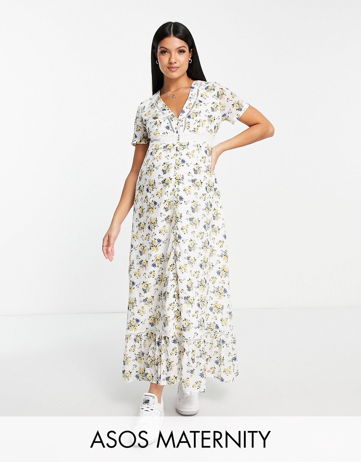 Платье макси с цветочным принтом и кружевной вставкой на пуговицах ASOS DESIGN Maternity
Платье макси с цветочным принтом и кружевной вставкой на пуговицах ASOS DESIGN Maternity