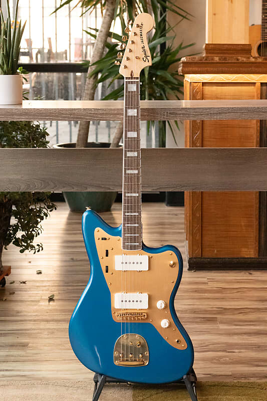 Squier 40th Anniversary Jazzmaster, Gold Edition Lake Placid Blue 40th Anniversary Gold Edition Jazzmaster
Squier 40th Anniversary Jazzmaster, Gold Edition Lake Placid Blue 40th Anniversary Gold Edition Jazzmaster