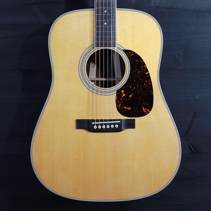 Martin D-35 Rosewood Dreadnought - официальный онлайн-дилер D-35 Standard Series
Martin D-35 Rosewood Dreadnought - официальный онлайн-дилер D-35 Standard Series