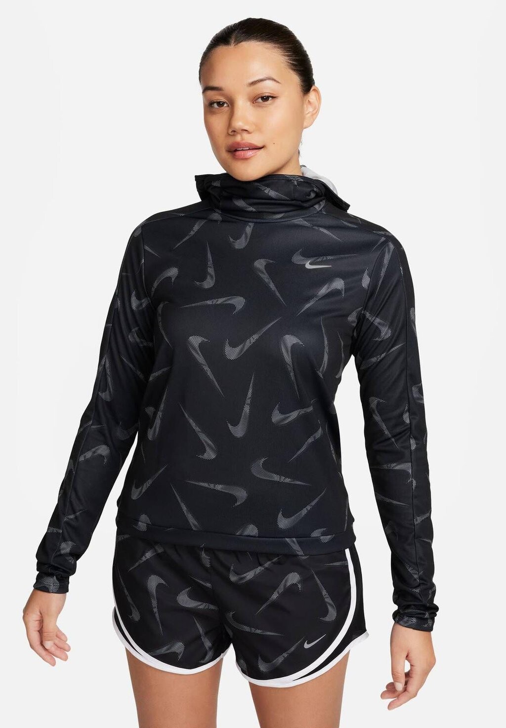 Топ с длинными рукавами W DF SWSH PRNT PACER HOODED Nike, цвет black reflective silv
Топ с длинными рукавами W DF SWSH PRNT PACER HOODED Nike, цвет black reflective silv